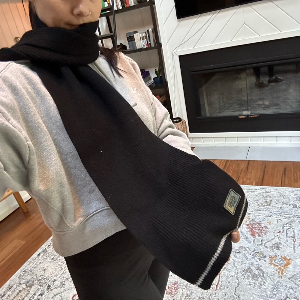 Coach scarf